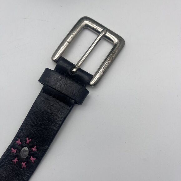 Xhilaration Vintage Genuine Leather Y2K Mirrored Belt 42“ - Picture 8 of 8